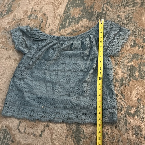 Lily White Blue blouse lace overlay size S - Picture 10 of 10